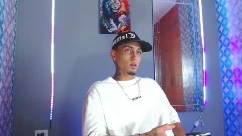 Daniel online show from April 10, 10:36 pm