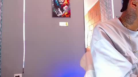 Daniel online show from April 24, 9:17 pm