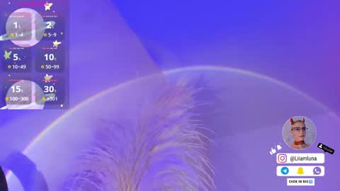 Snapshot of liiamluna chatting on September 17, 9:11 am Liiam Luna online show from September 17, 9:11 am