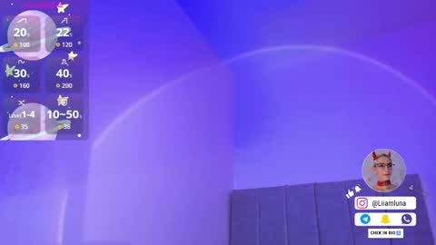 Snapshot of liiamluna chatting on September 21, 9:11 am Liiam Luna online show from September 21, 9:11 am