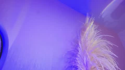 Snapshot of liiamluna chatting on October 3, 9:06 am Liiam Luna online show from October 3, 9:06 am