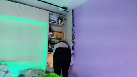         online show from September 10, 11:43 am