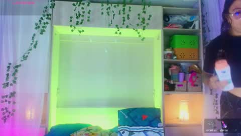         online show from September 19, 11:33 am