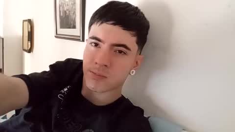 liio____ online show from May 10, 8:25 pm