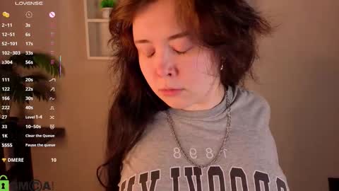 Lika Davis online show from March 4, 2:45 pm