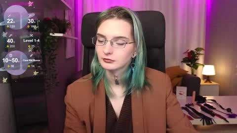 Snapshot of lika_haris chatting on October 2, 3:08 pm Lika online show from October 2, 3:08 pm