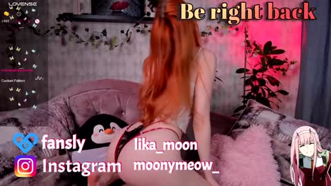 Snapshot of lika_moon chatting on December 27, 8:13 am Lika online show from December 27, 8:13 am