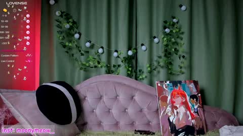 Snapshot of lika_moon chatting on January 30, 5:30 am Lika online show from January 30, 5:30 am