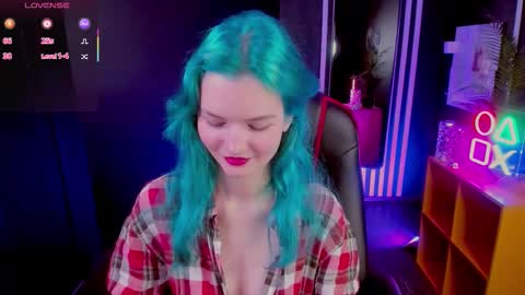 Snapshot of lika_sky chatting on November 30, 11:03 am lika_sky online show from November 30, 11:03 am