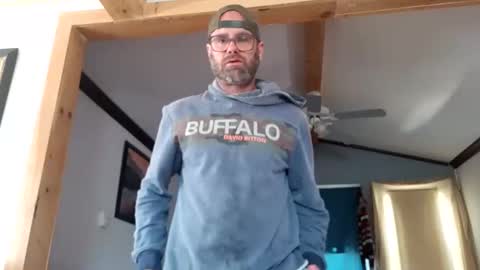 St pierre online show from April 25, 4:48 pm