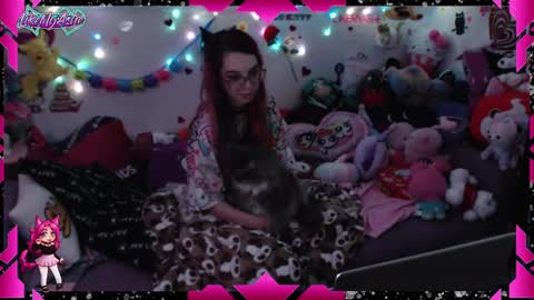 LikeMyAshe online show from January 14, 9:56 am