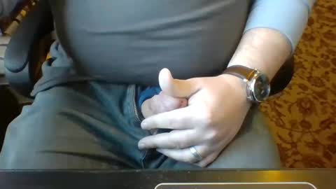 N online show from March 1, 4:00 pm