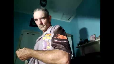 liketowatch1234529419 online show from April 2, 2:58 pm