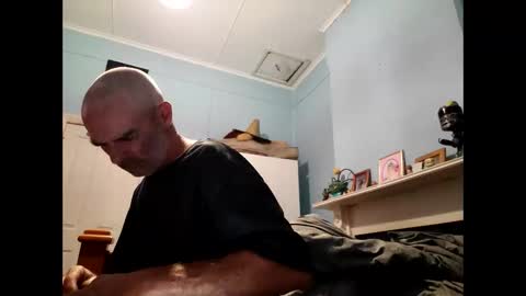 liketowatch1234529419 online show from May 1, 9:47 am