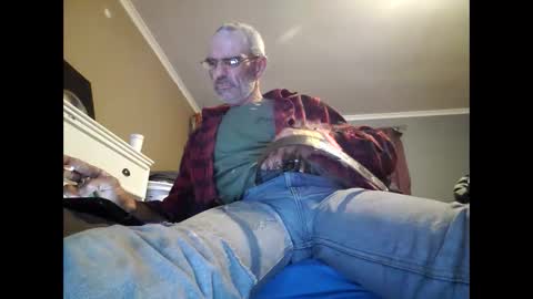 liketowatch1234529419 online show from May 22, 3:17 pm