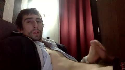 Snapshot of likewhatchasee chatting on December 19, 7:15 am likewhatchasee online show from December 19, 7:15 am