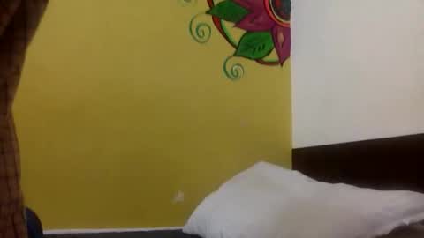 Snapshot of likewhatchasee chatting on February 2, 2:05 pm likewhatchasee online show from February 2, 2:05 pm