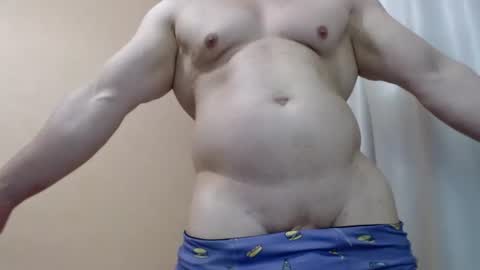 Snapshot of likwidator84 chatting on July 10, 12:04 am Maximus online show from July 10, 12:04 am