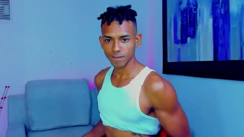 Snapshot of lil___king chatting on April 8, 9:15 pm Lil KIng online show from April 8, 9:15 pm