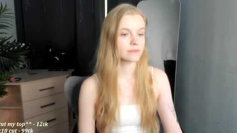 Erica online show from April 18, 11:14 am