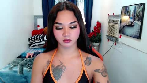 Snapshot of lil_fantacy chatting on September 12, 12:44 am LILY online show from September 12, 12:44 am