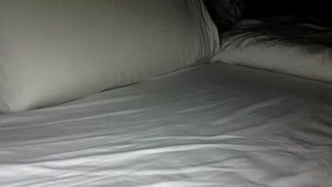 LIL i online show from February 22, 11:47 pm