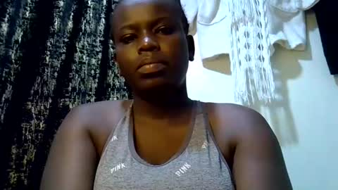 lil_miss23 online show from October 7, 1:58 am