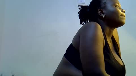 lil_miss23 online show from October 22, 7:41 am