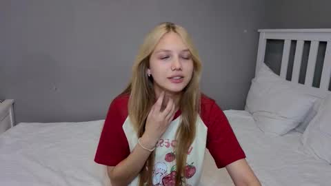 Emma online show from November 4, 7:07 am