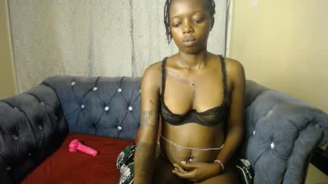 Tattiey online show from December 19, 1:34 am