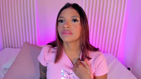 L I L A   online show from January 30, 7:59 pm