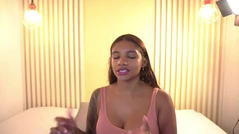 L I L A   online show from February 27, 3:50 am