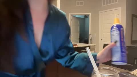 Snapshot of lila_davidson chatting on January 13, 2:00 pm lila_davidson online show from January 13, 2:00 pm