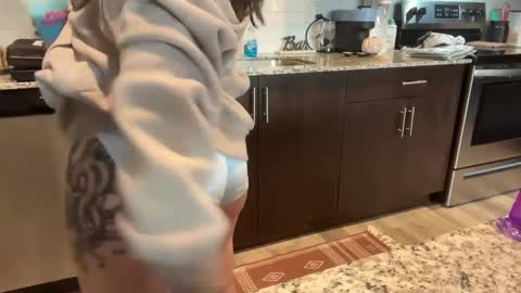 Snapshot of lila_davidson chatting on January 14, 7:32 pm lila_davidson online show from January 14, 7:32 pm