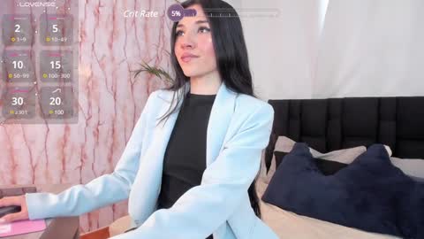 Snapshot of lila_elliot chatting on February 5, 7:20 pm Lila online show from February 5, 7:20 pm