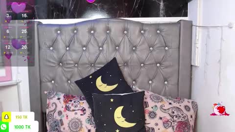   online show from November 15, 12:02 pm