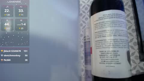 Snapshot of lilafave chatting on March 6, 10:26 pm Dove online show from March 6, 10:26 pm