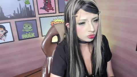 Lila online show from July 11, 3:37 pm