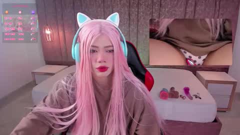 Lila online show from November 9, 12:47 pm