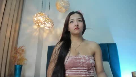 Snapshot of lilarosss chatting on May 27, 11:51 am Lila Ross online show from May 27, 11:51 am