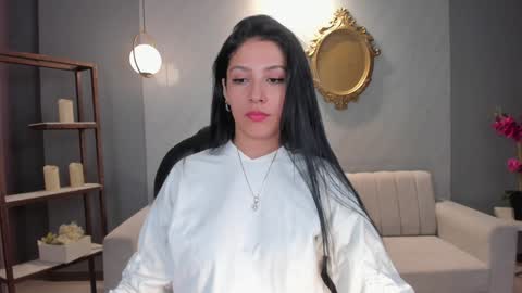 Lila West online show from December 31, 5:07 pm