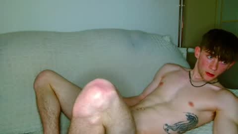 Snapshot of lilbearxxxx chatting on May 8, 10:37 pm lilbearxxxx online show from May 8, 10:37 pm
