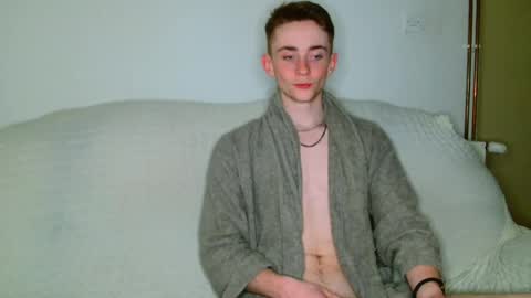 Snapshot of lilbearxxxx chatting on May 20, 1:12 am lilbearxxxx online show from May 20, 1:12 am