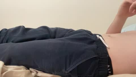 Snapshot of lilbenny05 chatting on February 4, 9:28 am lilbenny05 online show from February 4, 9:28 am