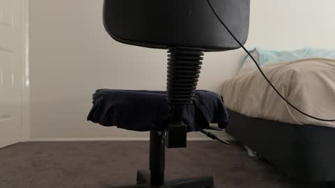 Snapshot of lilbenny05 chatting on February 9, 4:25 am lilbenny05 online show from February 9, 4:25 am