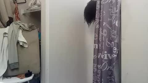 lilbody1 online show from November 20, 5:18 am