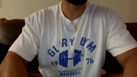 lilbrazilianpapi online show from July 6, 10:01 pm