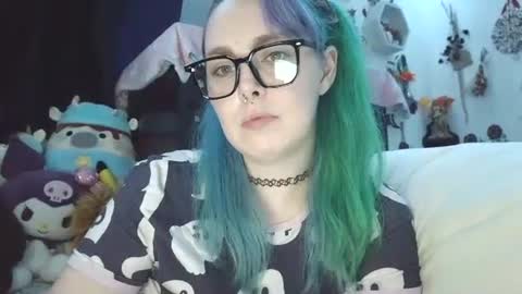 Snapshot of lilemmy1999 chatting on September 18, 11:18 pm emily ryanson online show from September 18, 11:18 pm