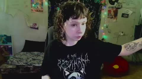 Lil online show from July 22, 9:56 am