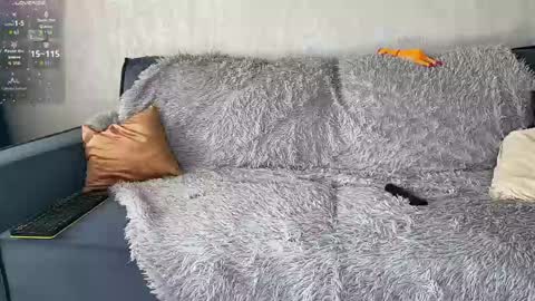 Lili online show from April 1, 10:49 am